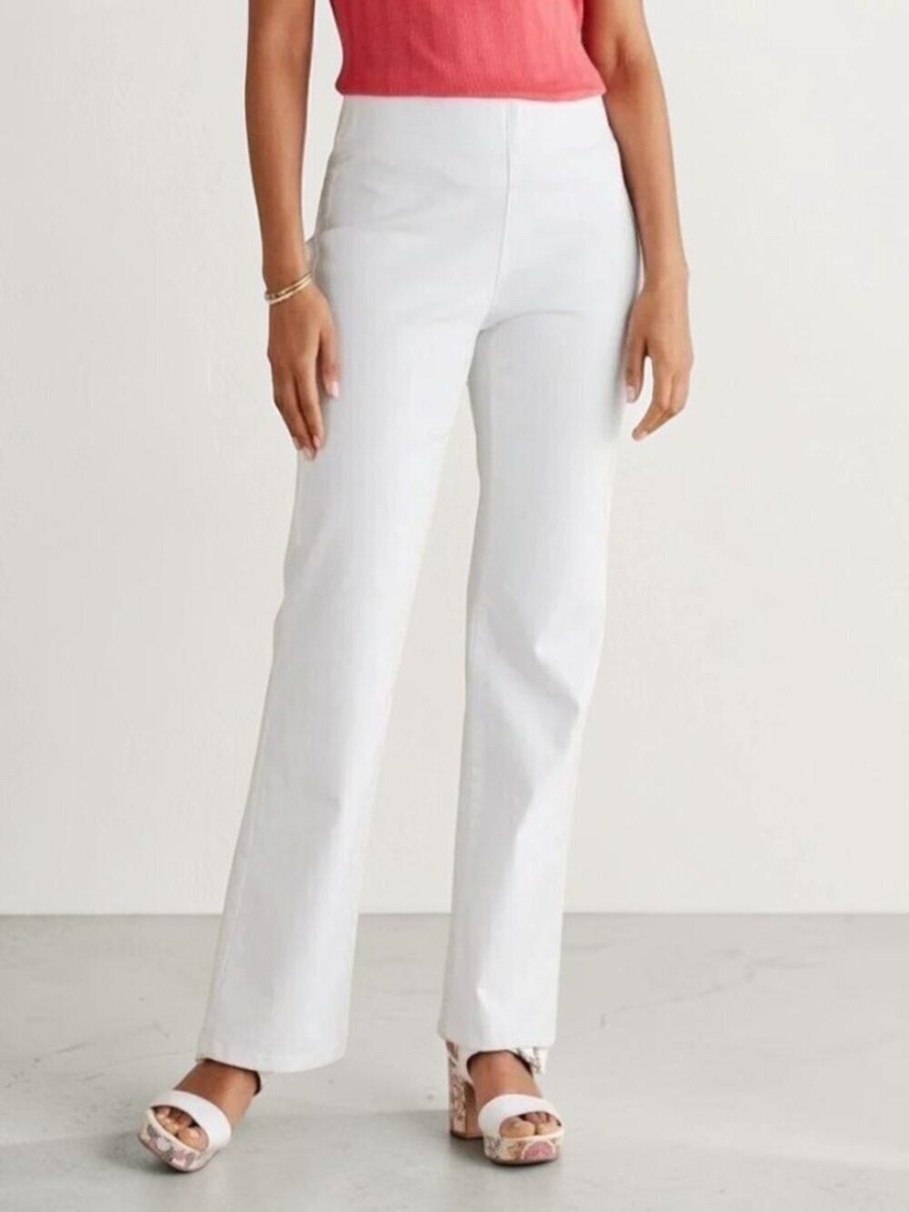 SOFT SURROUNDINGS Women's Pull On White Jeans stretch straight leg elastic waist